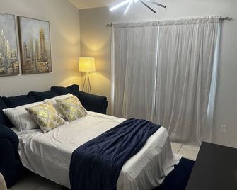 Traveler Stay Plus - Eagle Pass - Quarto