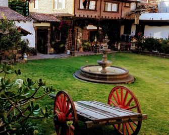 Comfortable Apartment To Take A Vacation Located In 17th Century House - Atlacomulco - Patio