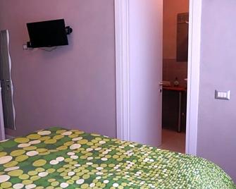Affittacamere Happy - Porto Sant'Elpidio - Bedroom
