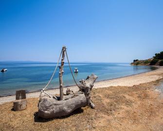 Elpiniki Luxury Apartments - Nea Poteidaia
