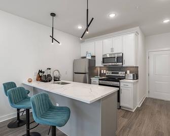 Tourist Home of Richmond - Church Hill North Apt05 - Richmond - Kitchen