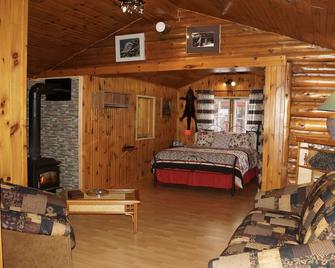 Domaine le Bostonnais - Le Village en Bois Rond - La Tuque - Bedroom