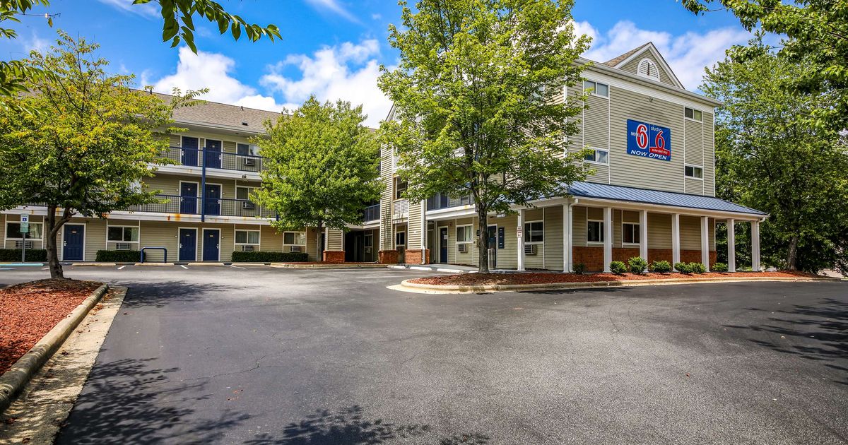 Motel 6 Greensboro Nc I 40 from 49. Greensboro Hotel Deals & Reviews