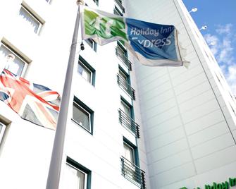Holiday Inn Express London - Croydon - Croydon - Rakennus