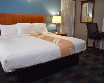 Pilgrim Inn & Cottages - Plymouth - Bedroom