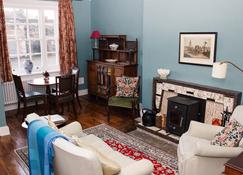 Elizabeth Fort - Cork - Living room