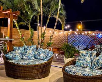 Hotel & Pousada Favareto - Florianopolis - Patio