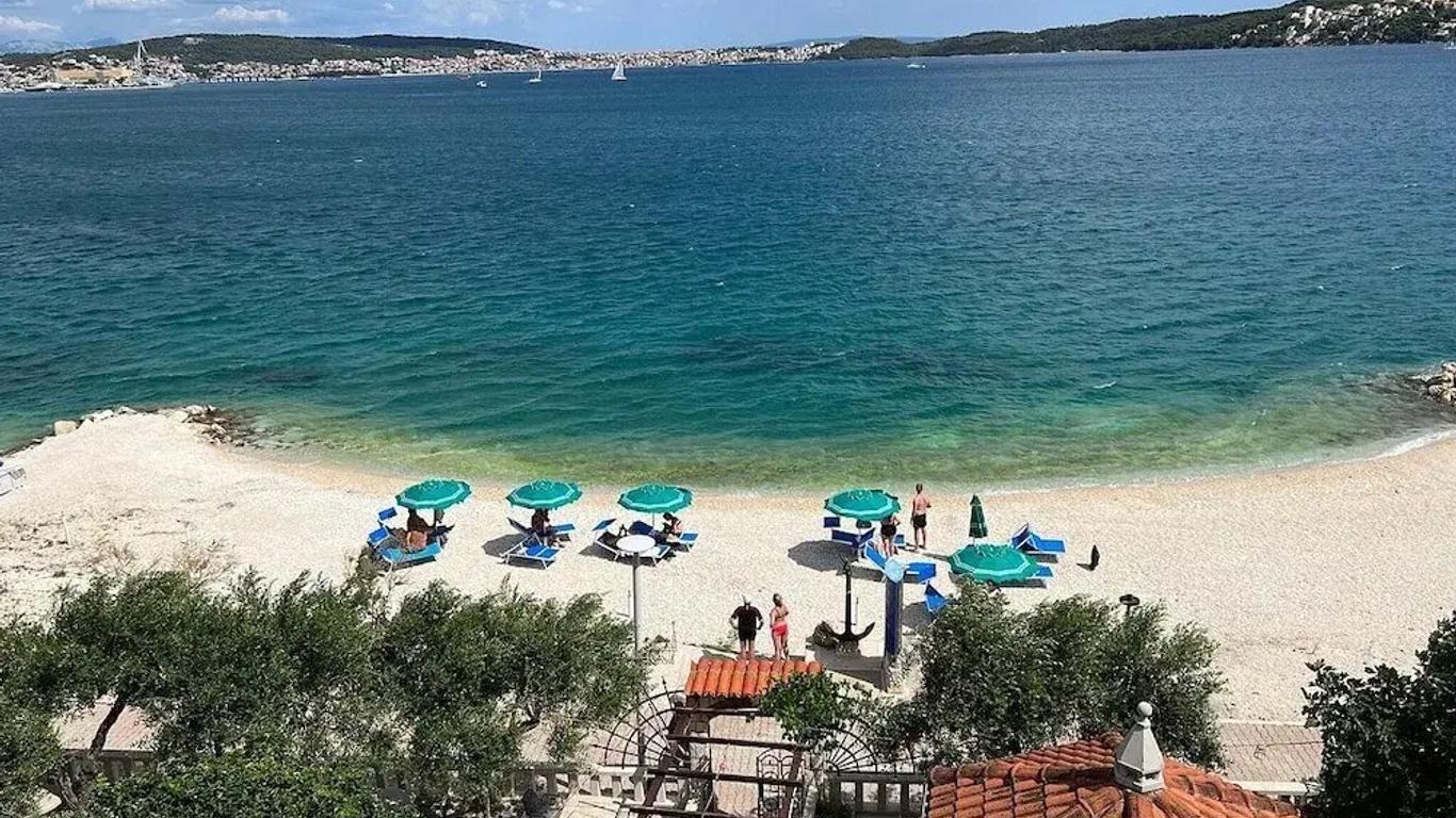 Villa Segetski dvori - Tradition since 1964