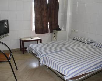 Paradise Guest House - Chennai - Bedroom