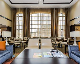 Staybridge Suites Grand Forks - Grand Forks - Lounge