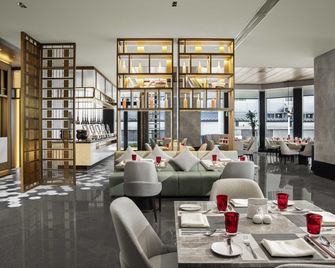 Swissôtel Beijing Hong Kong Macau Center - Peking - Salónek