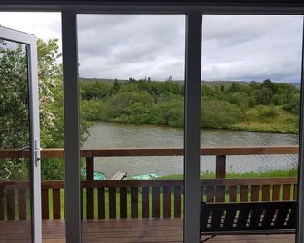 Hagi 1 Guesthouse - Husavik - Balcony