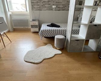 Studio Pour 2 Personnes - Dinard - Bedroom