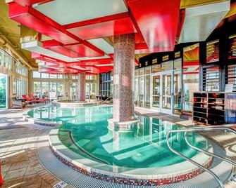 Two Bedroom Luxury Suite, Ocean View, Virginia Beach, Virginia (2555337) - Virginia Beach - Piscina