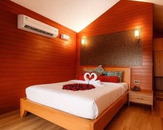 Rumourss Sky Villa And Resort - Lonavala - Habitación