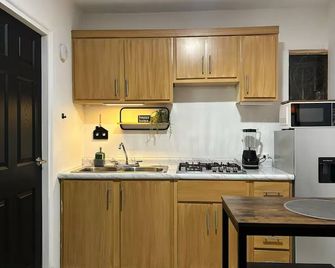Nice studio near the consulate in Kennedy - Heredia - Cocina