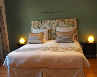 African Tulip Guesthouse - Tulbagh - Bedroom