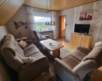 Fewo Erika Aurich Ostfriesland - Aurich - Wohnzimmer