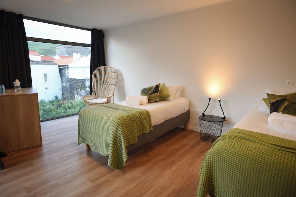 Largo Bispo Boutique Hostel - הורטה