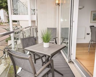 The Waves - St. Ives - Balcony