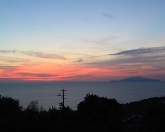 B&B Il Grappolo - Anacapri - Vista esterna