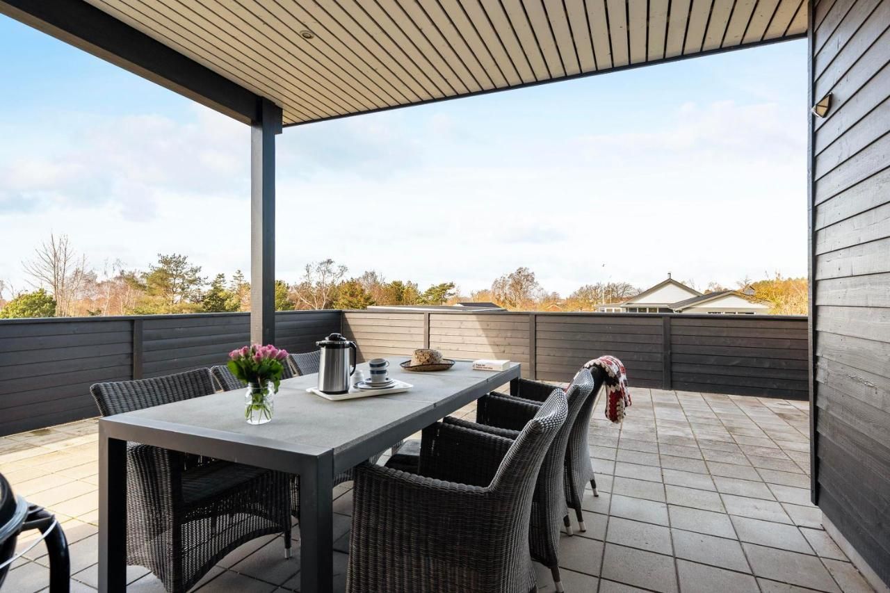 Spacious Holiday Home Near Ebeltoft Ideal For 10 People – Ebeltoft