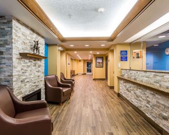 Days Inn by Wyndham Vernal - Vernal - Lobby