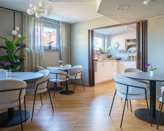 Vici Hotels Linköping - Linköping - Restaurace