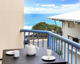 Coolum Baywatch Resort - Coolum Beach - Balcon