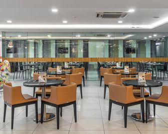 Citi Hotel Premium Caruaru - Caruaru - Restaurante
