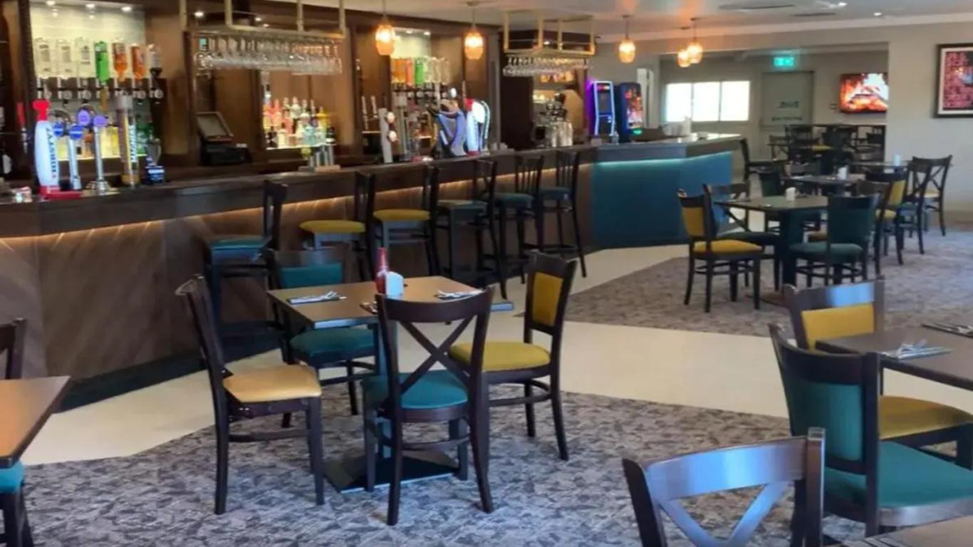 The Gilvenbank Hotel