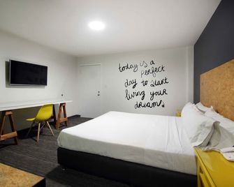 B my Hotel - טיחואנה - חדר שינה