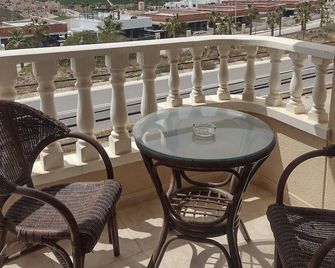 Hotel Algorfa - Algorfa - Balcón