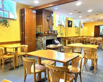Hotel La Creu by RdA Hotels - Esterri d'Àneu - Restaurace