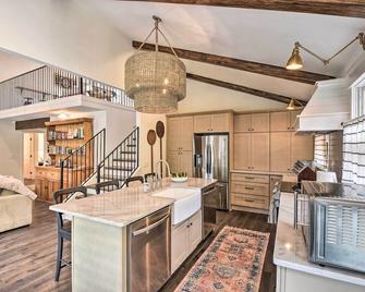 The Ultimate Luxury Retreat on Lake Burton! - Clayton