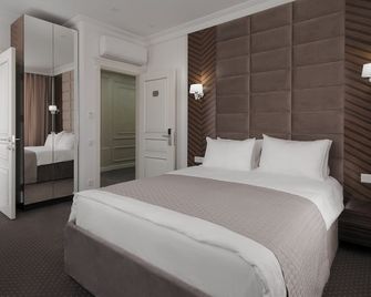 لندن بوتيك هوتل - تشيسيناو - غرفة نوم