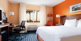 Country Inn & Suites by Radisson, Phoenix Airport - Phoenix - Bedroom