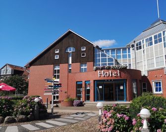 Heide Hotel Reinstorf - Lüneburg - Rakennus