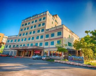 Kemena Hotel - Bintulu - Gebouw