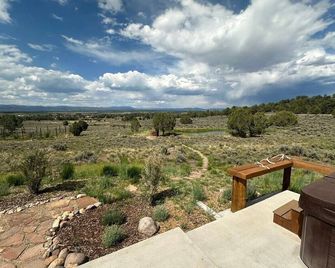 Secluded Home - San Juan Views - Ignacio - Balcón