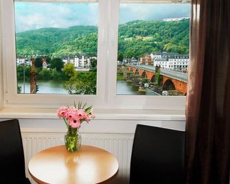 هوتل كونستانتين - تريه - شرفة