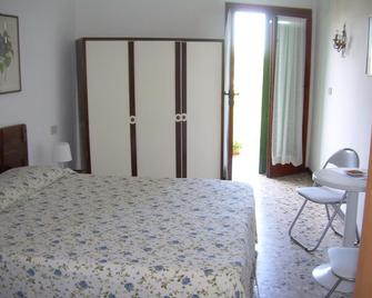 Hotel Golfo Azzurro - Capoliveri - Ložnice