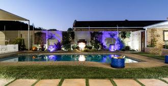 Wagtails Guest House - Port Elizabeth - Pool