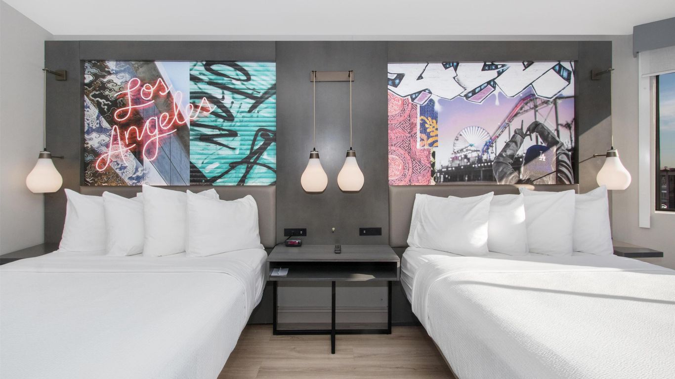 Aiden Los Angeles Downtown Dragon Gate Inn