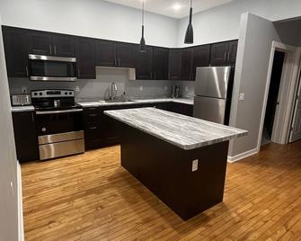 Newly constructed lofts downtown Emmetsburg, IA! - Emmetsburg - Kitchen