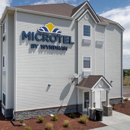 Microtel Inn & Suites by Wyndham Loveland image 1