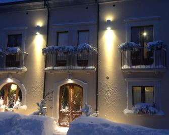 Archi del Sole & San Rocco - Pescocostanzo - Edificio