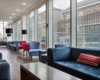Hampton by Hilton York - York - Lobby