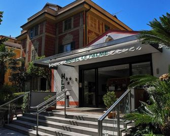 Hotel Le Palme - Varazze - Byggnad