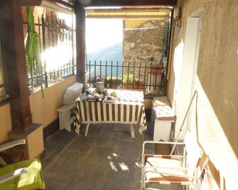 Charming 50m2 + Covered Loggia Overlooking The Sea - Bonassola - Balcone